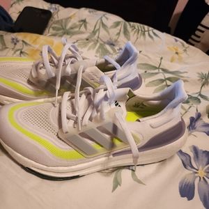 adidas women lightboost